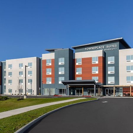Towneplace Suites By Marriott Geneva At Spire Academy ภายนอก รูปภาพ