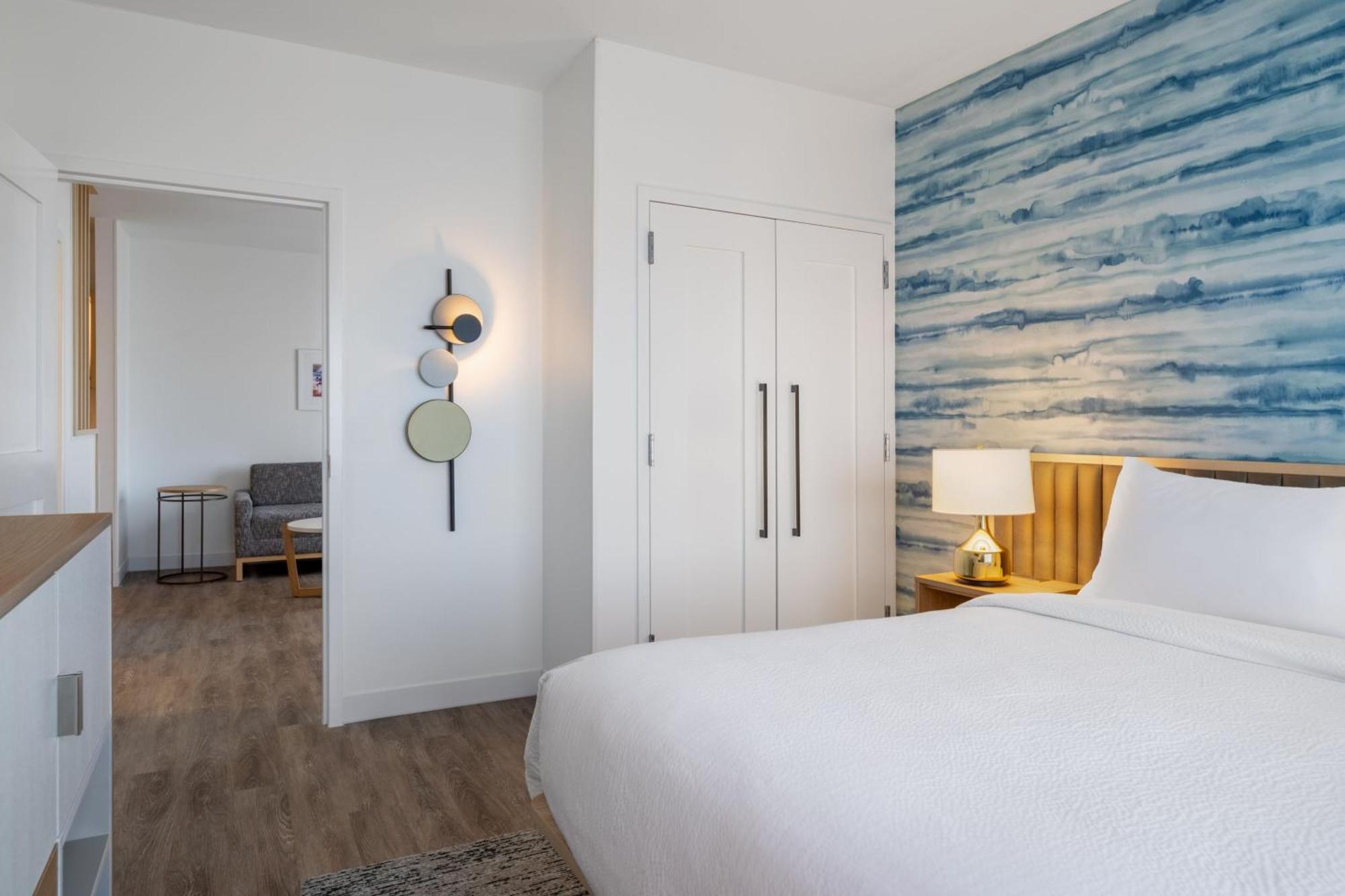 Towneplace Suites By Marriott Geneva At Spire Academy ภายนอก รูปภาพ