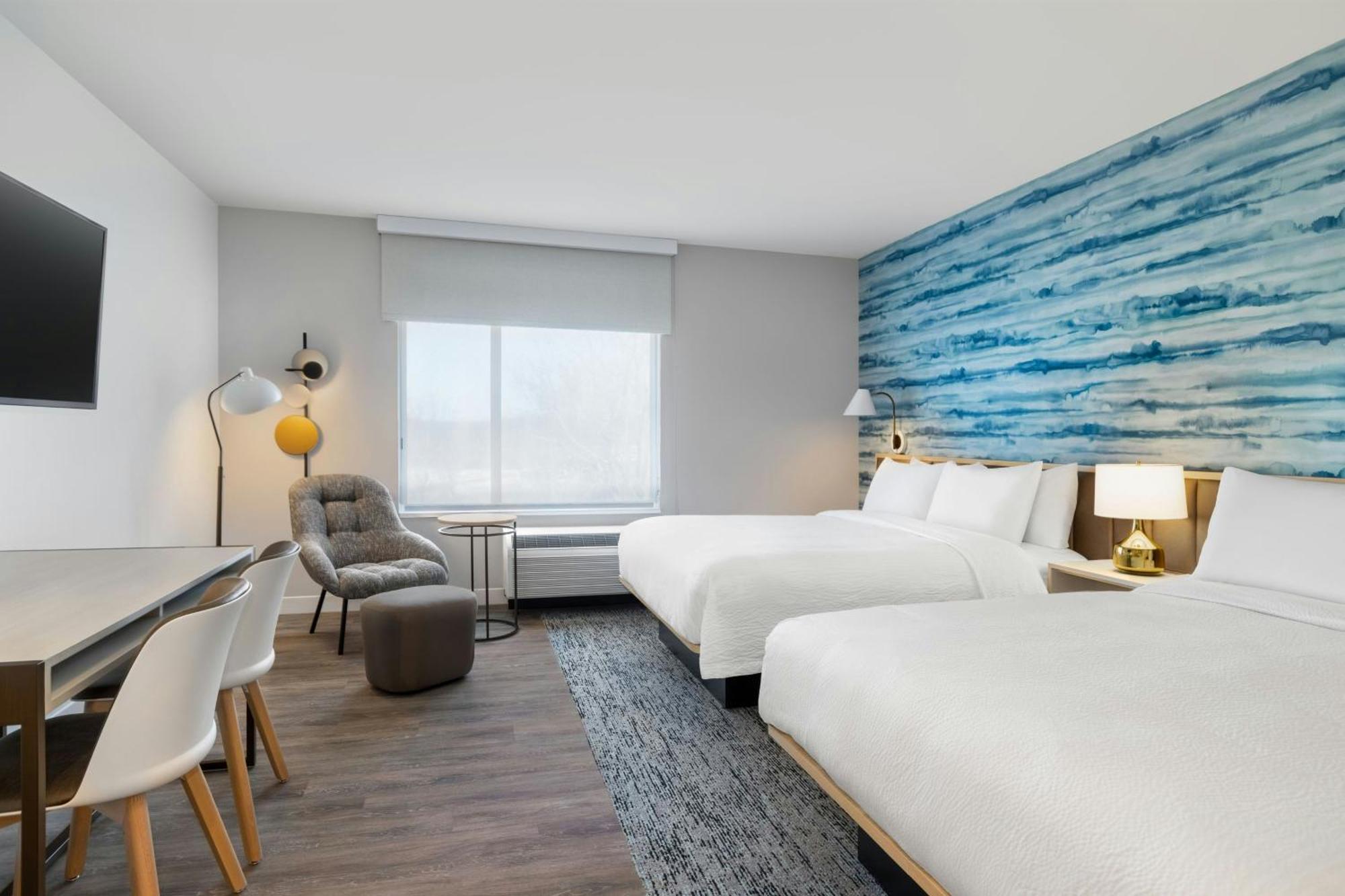 Towneplace Suites By Marriott Geneva At Spire Academy ภายนอก รูปภาพ